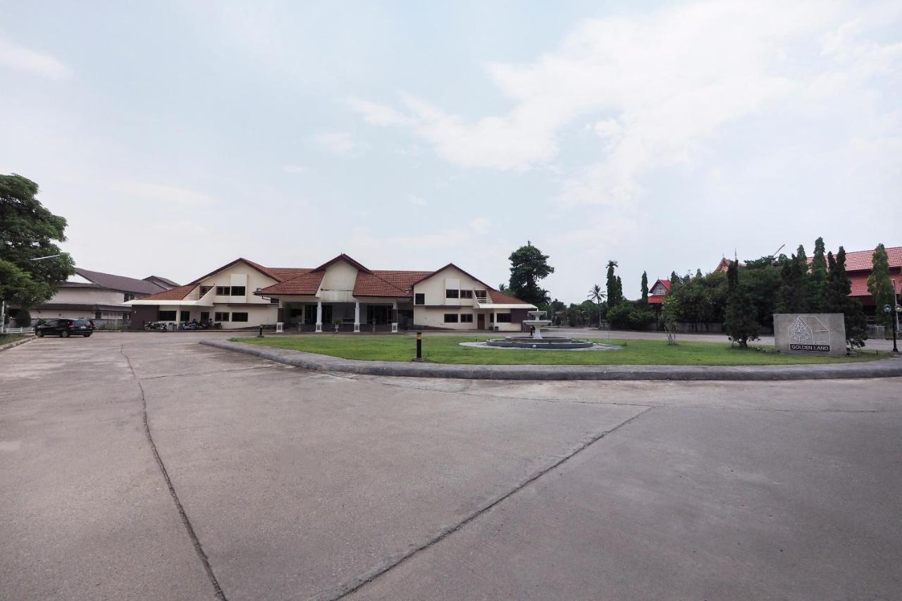 Oyo 859 Golden Land Hotel Chiang Rai Eksteriør bilde