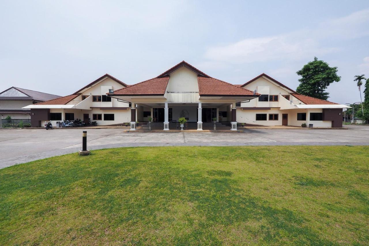 Oyo 859 Golden Land Hotel Chiang Rai Eksteriør bilde
