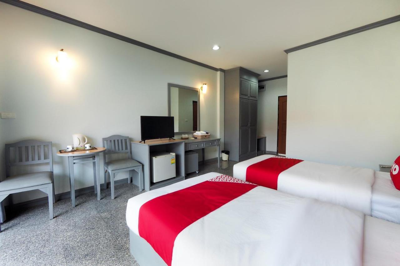 Oyo 859 Golden Land Hotel Chiang Rai Eksteriør bilde