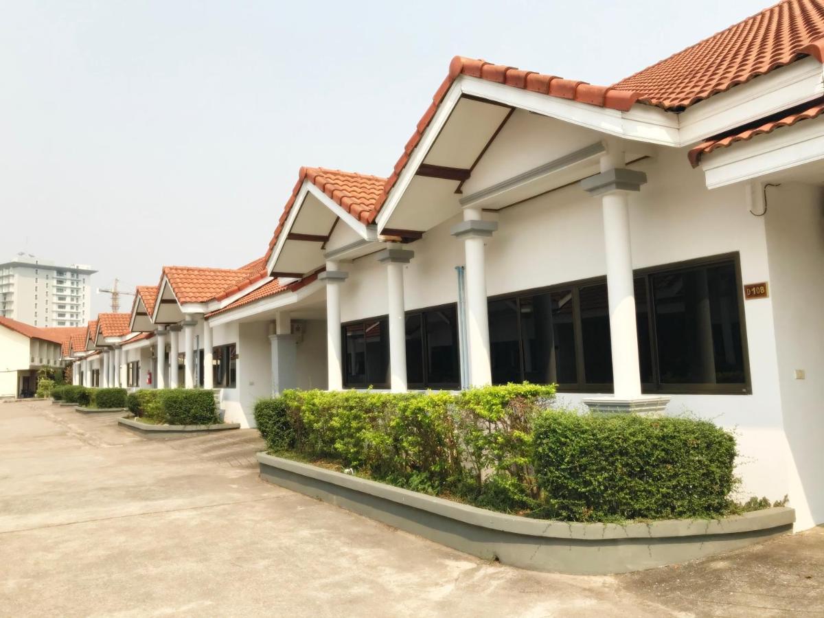Oyo 859 Golden Land Hotel Chiang Rai Eksteriør bilde