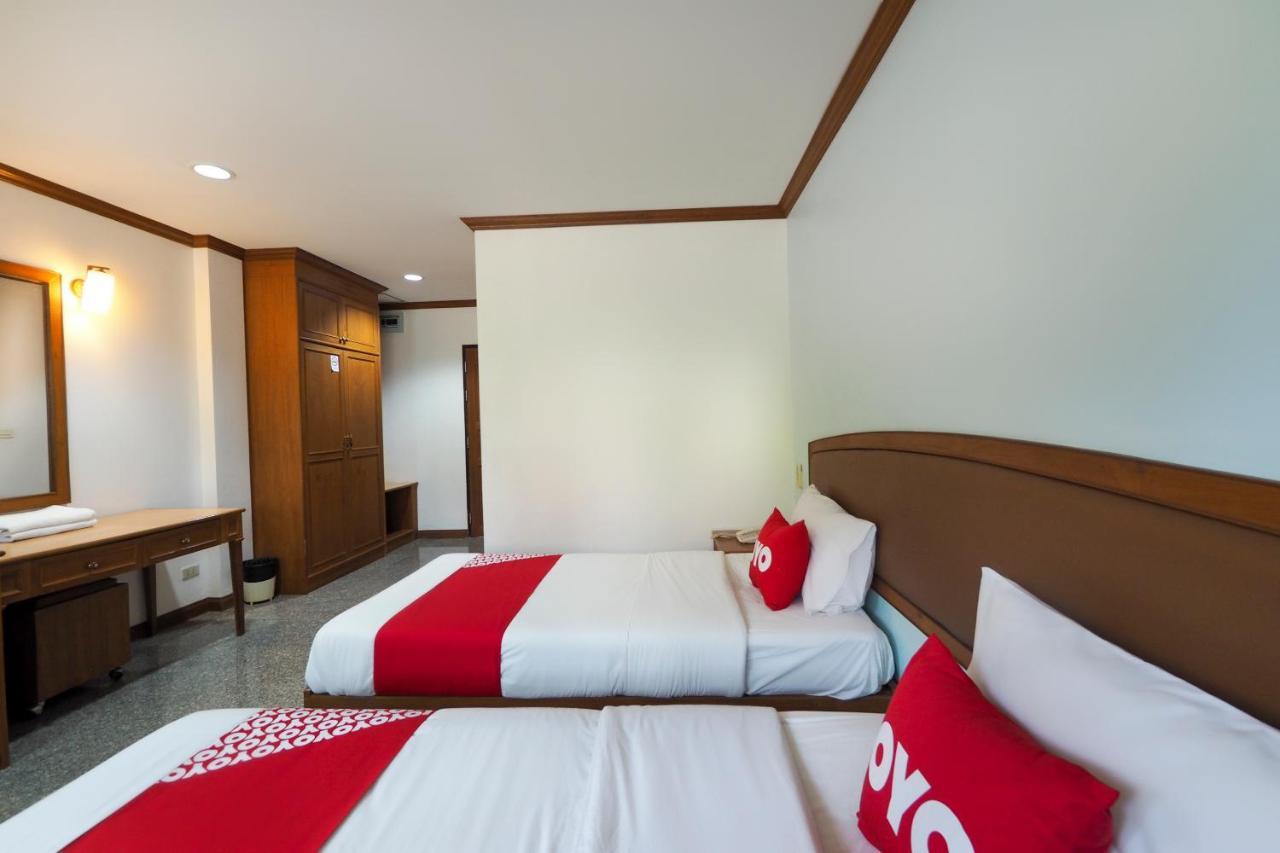 Oyo 859 Golden Land Hotel Chiang Rai Eksteriør bilde