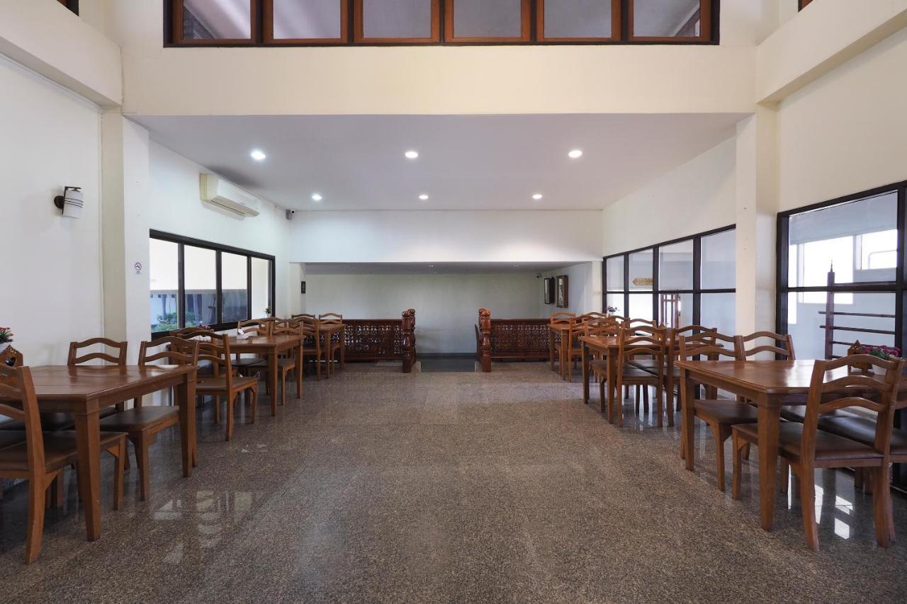 Oyo 859 Golden Land Hotel Chiang Rai Eksteriør bilde